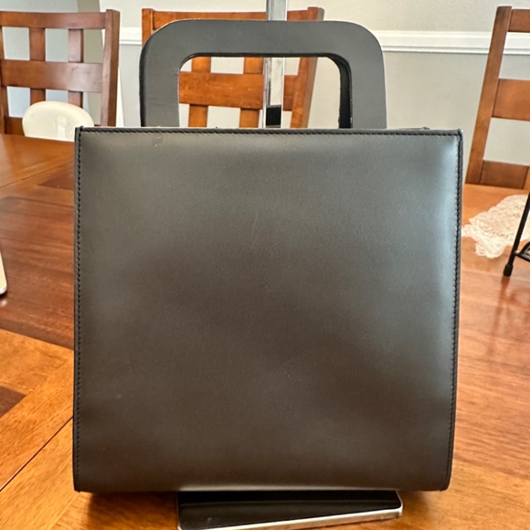 GUC Authentic Gucci Tote Metallic Black Leather - Picture 2 of 6